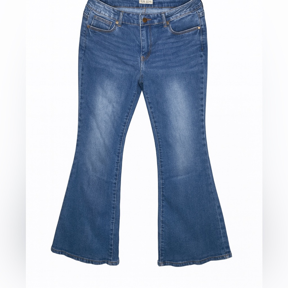Blue Savvy Women’s Flare Jeans Size 15 Medium Wash Retro Bootcut Denim